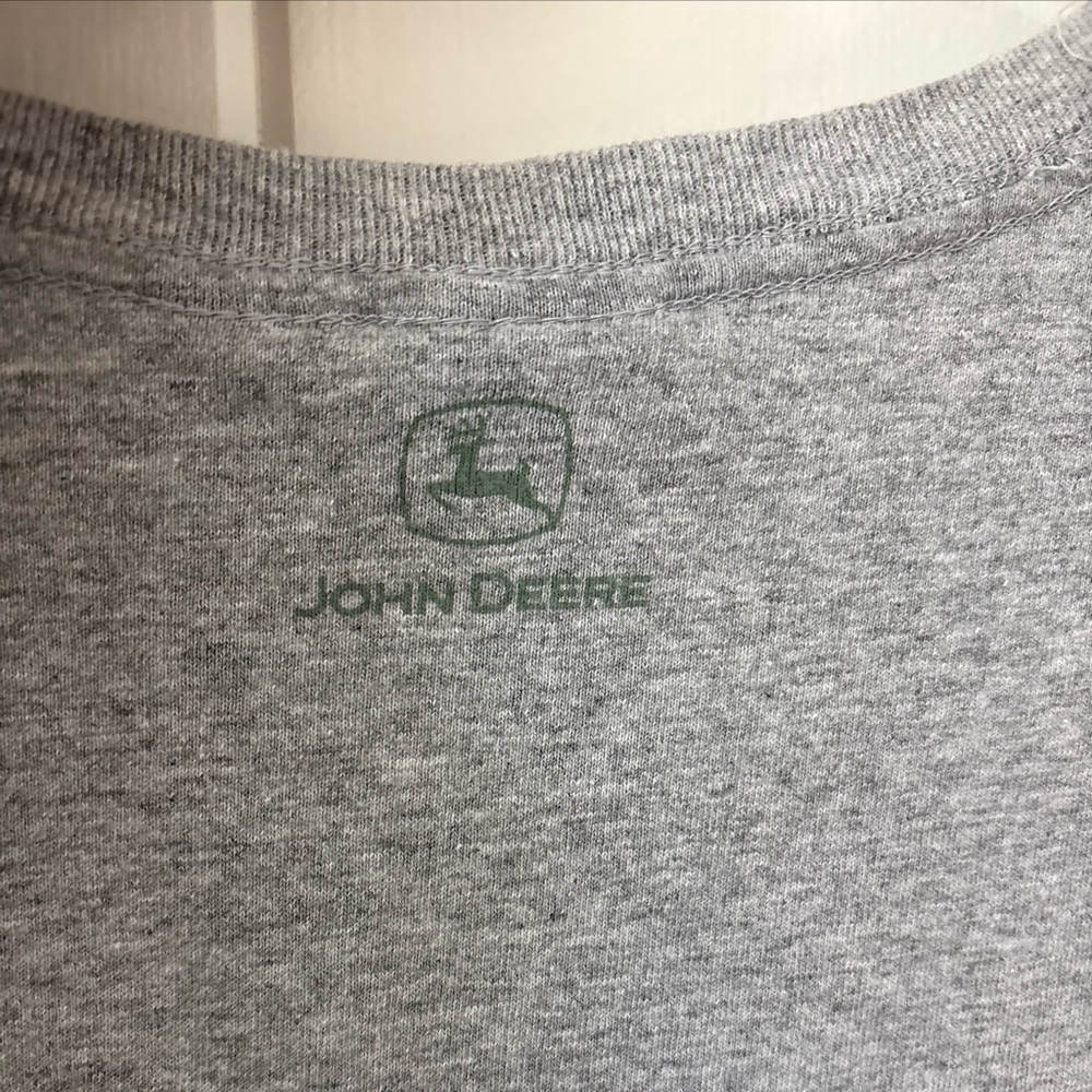 John Deer Short Sleeve Crewneck T- Shirt Gray Size XL Farm Casual - Picture 5 of 10